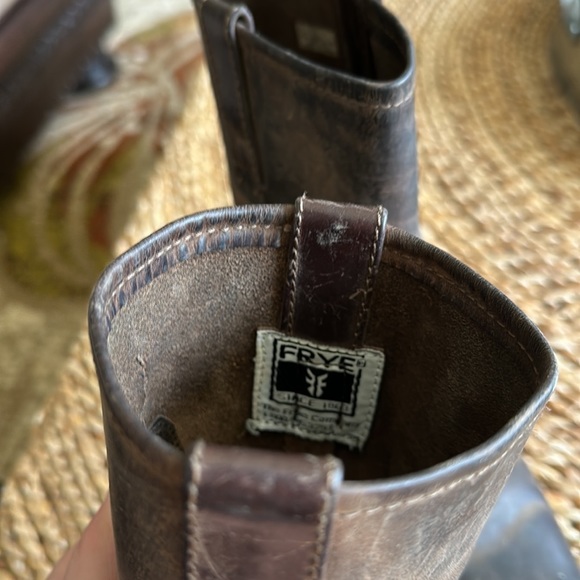 Frye kids boots -youth size 13 - Picture 13 of 15